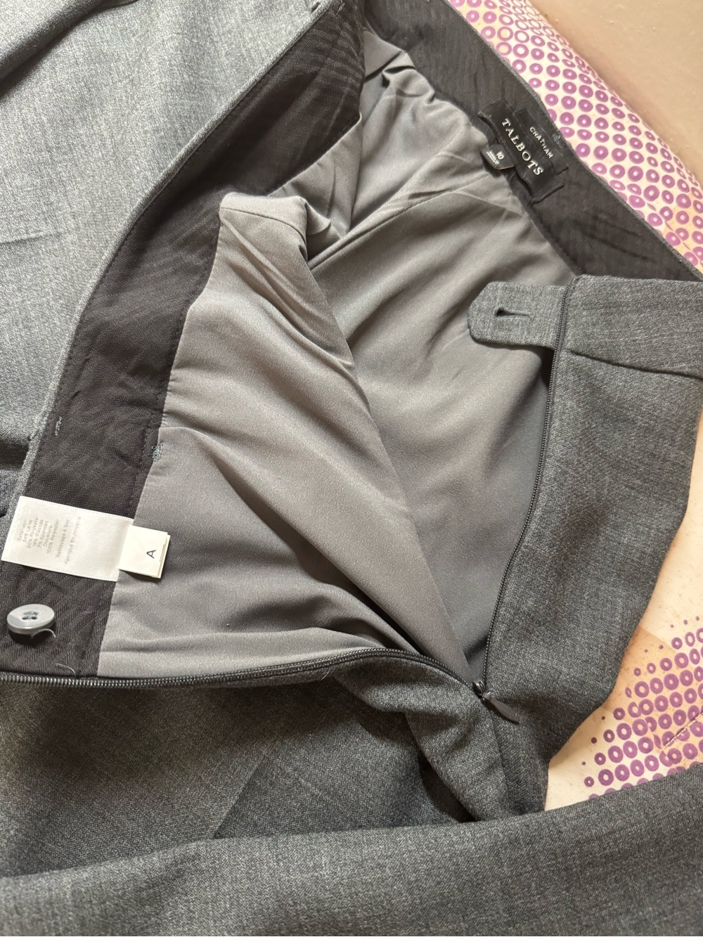 Talbots Heathered Charcoal Cropped Women’s Dress Pants. Size 10 - Picture 7 of 10